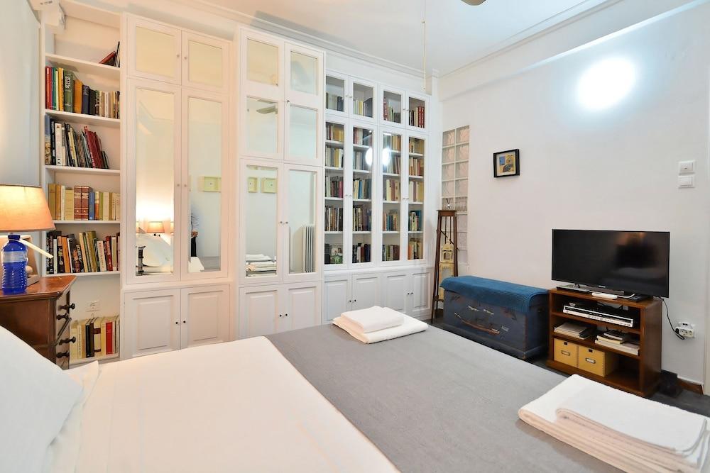 Plaka Elegant Apartment Афины Экстерьер фото